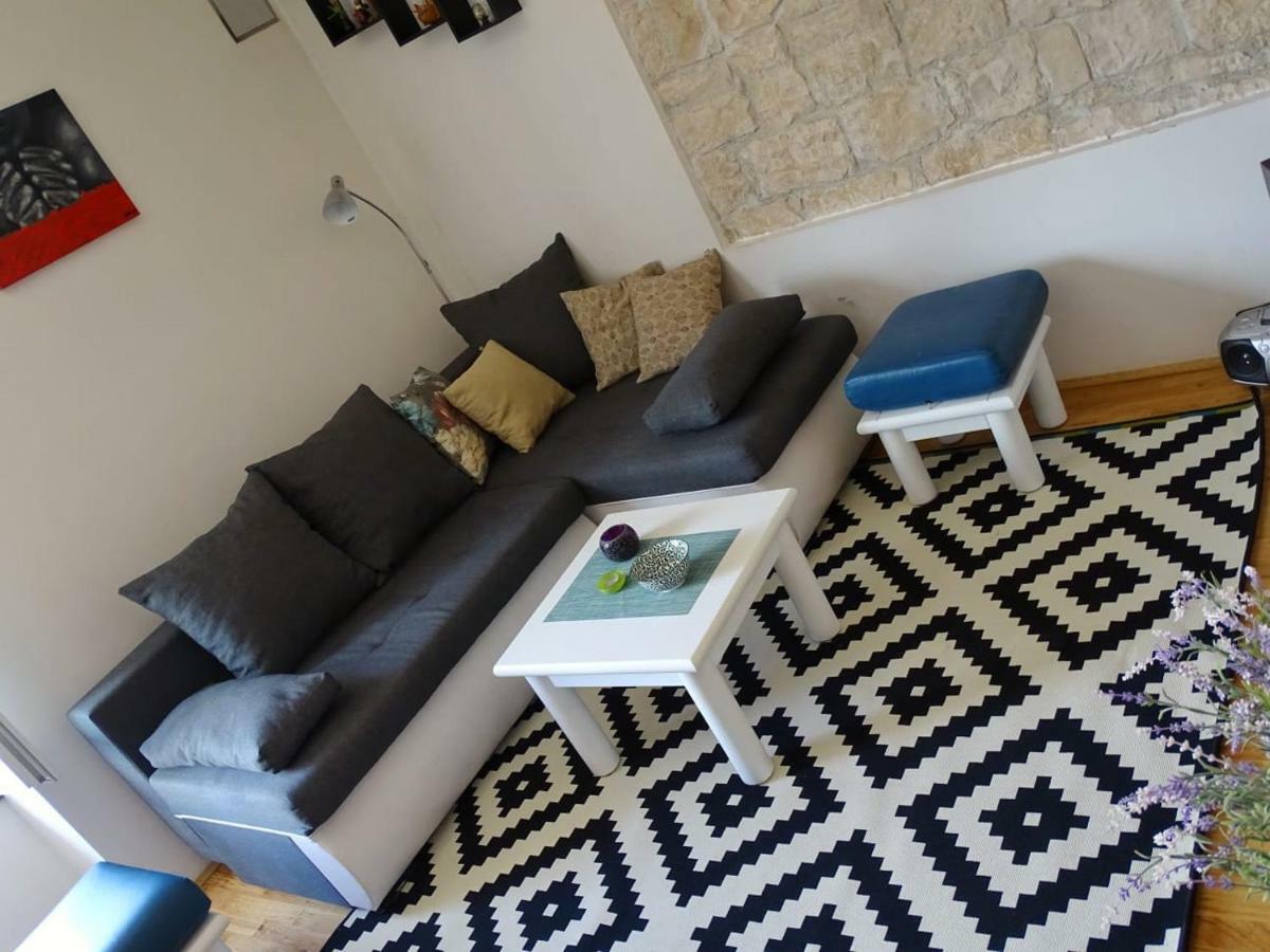 Apartment Naita Sinj Ngoại thất bức ảnh